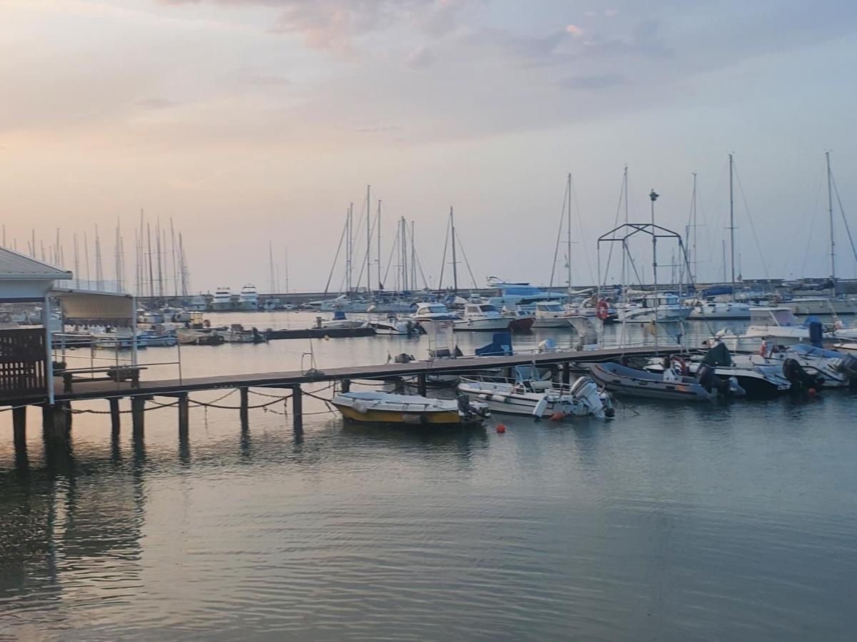 B&B Lido Apartament 10A Civitanova Marche Εξωτερικό φωτογραφία
